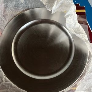 Sliver 13 inch leaf chargers